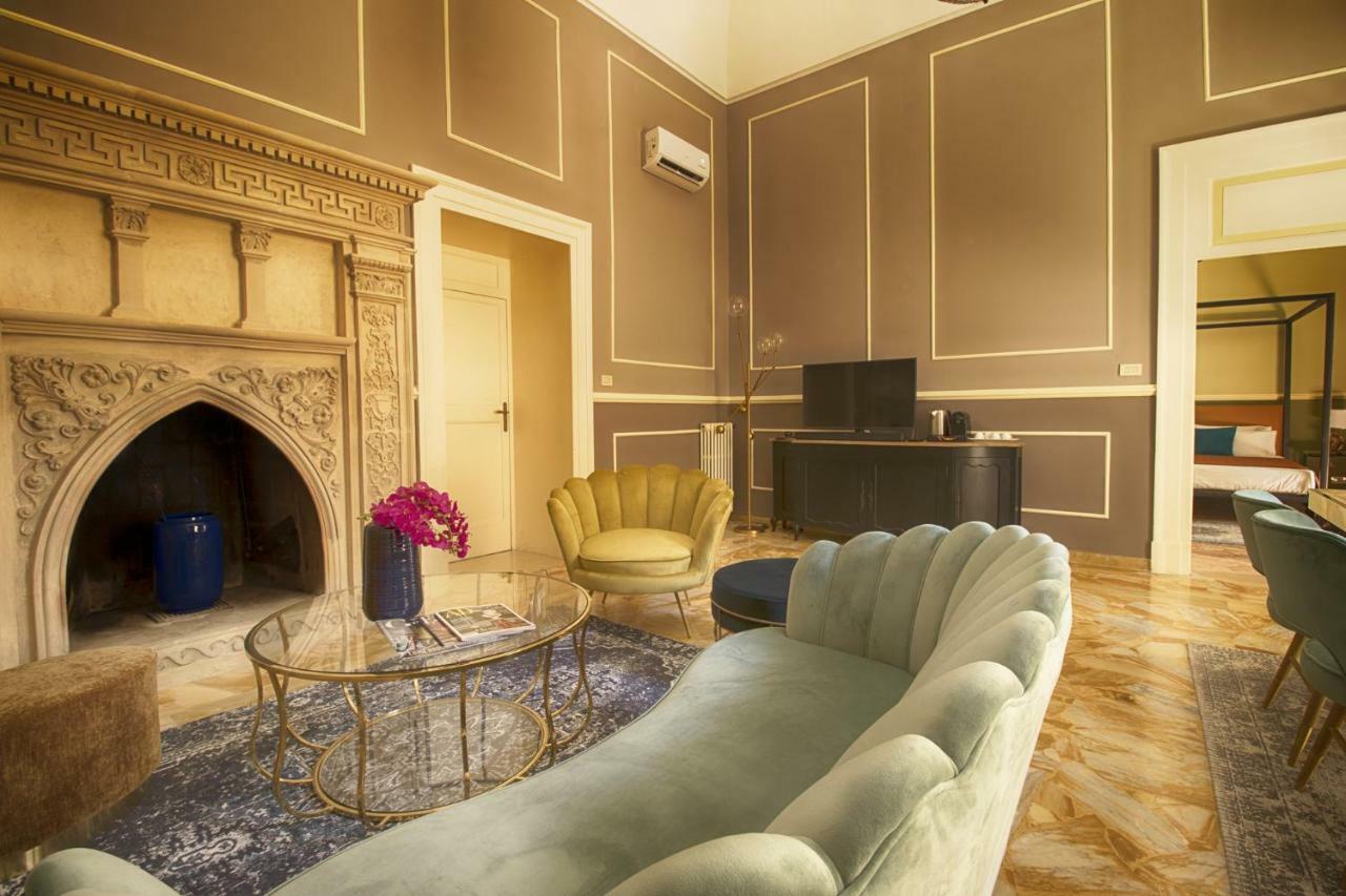 Palazzo Forleo Luxury Apartment - Treb Collection Lecce Bagian luar foto