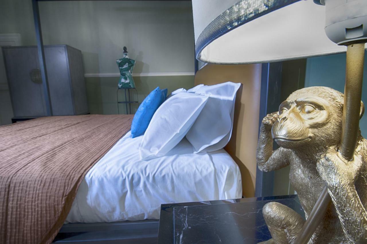 Palazzo Forleo Luxury Apartment - Treb Collection Lecce Bagian luar foto