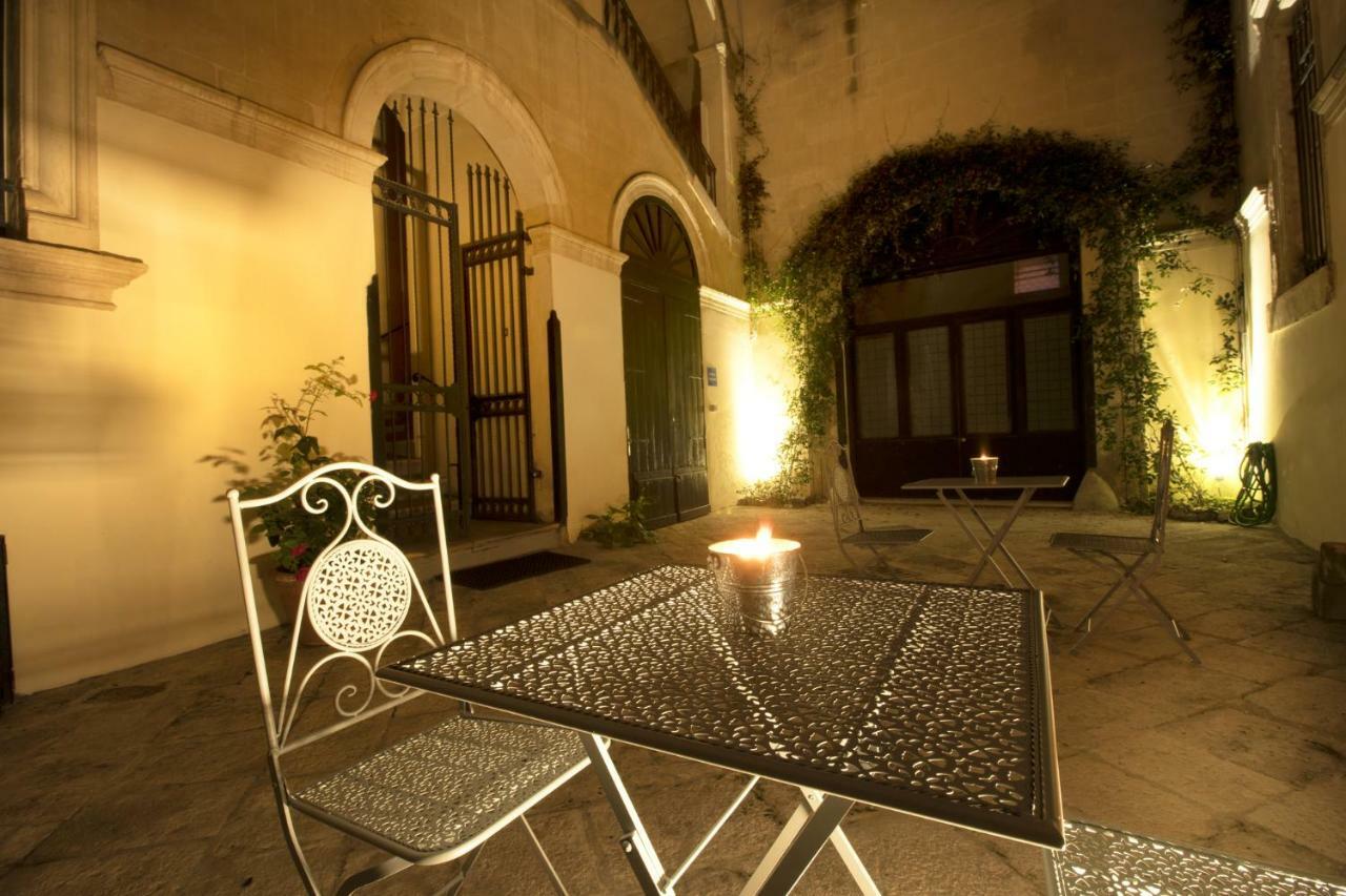 Palazzo Forleo Luxury Apartment - Treb Collection Lecce Bagian luar foto